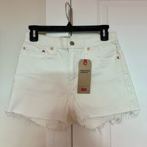 Levi’s White Jean Shorts Size 27/ 4 NEW